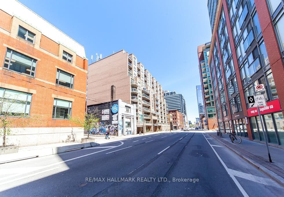 330 Adelaide Street E, Unit 1103 thumbnail 2