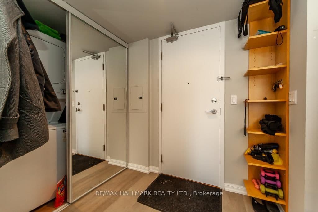 330 Adelaide Street E, Unit 1103 thumbnail 24