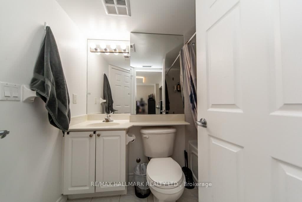 330 Adelaide Street E, Unit 1103 thumbnail 31