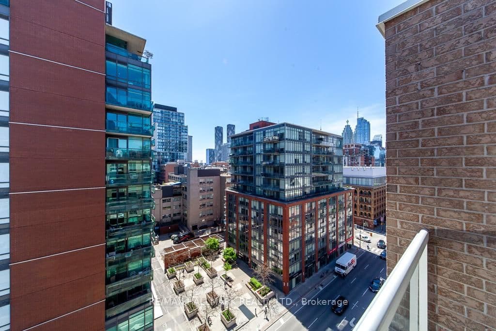 330 Adelaide Street E, Unit 1103 thumbnail 33