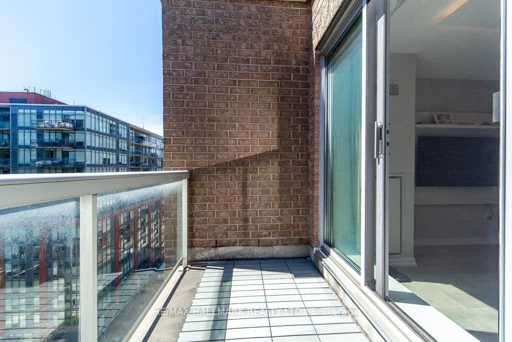 330 Adelaide Street E, Unit 1103 thumbnail 35