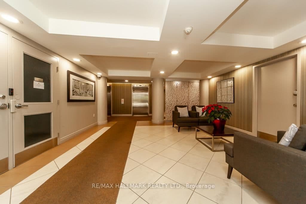 330 Adelaide Street E, Unit 1103 thumbnail 7