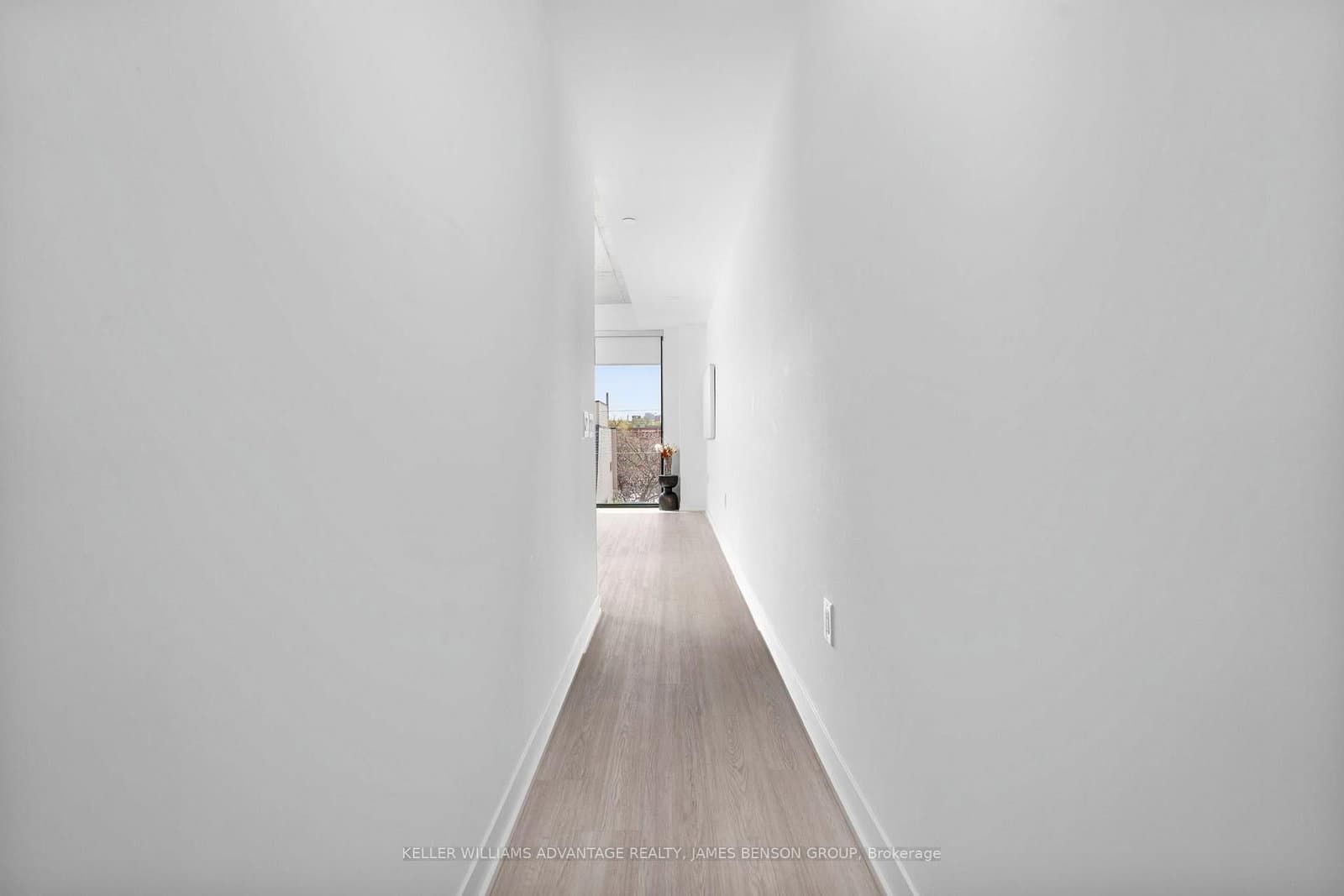 195 McCaul Street, Unit 301 thumbnail 9