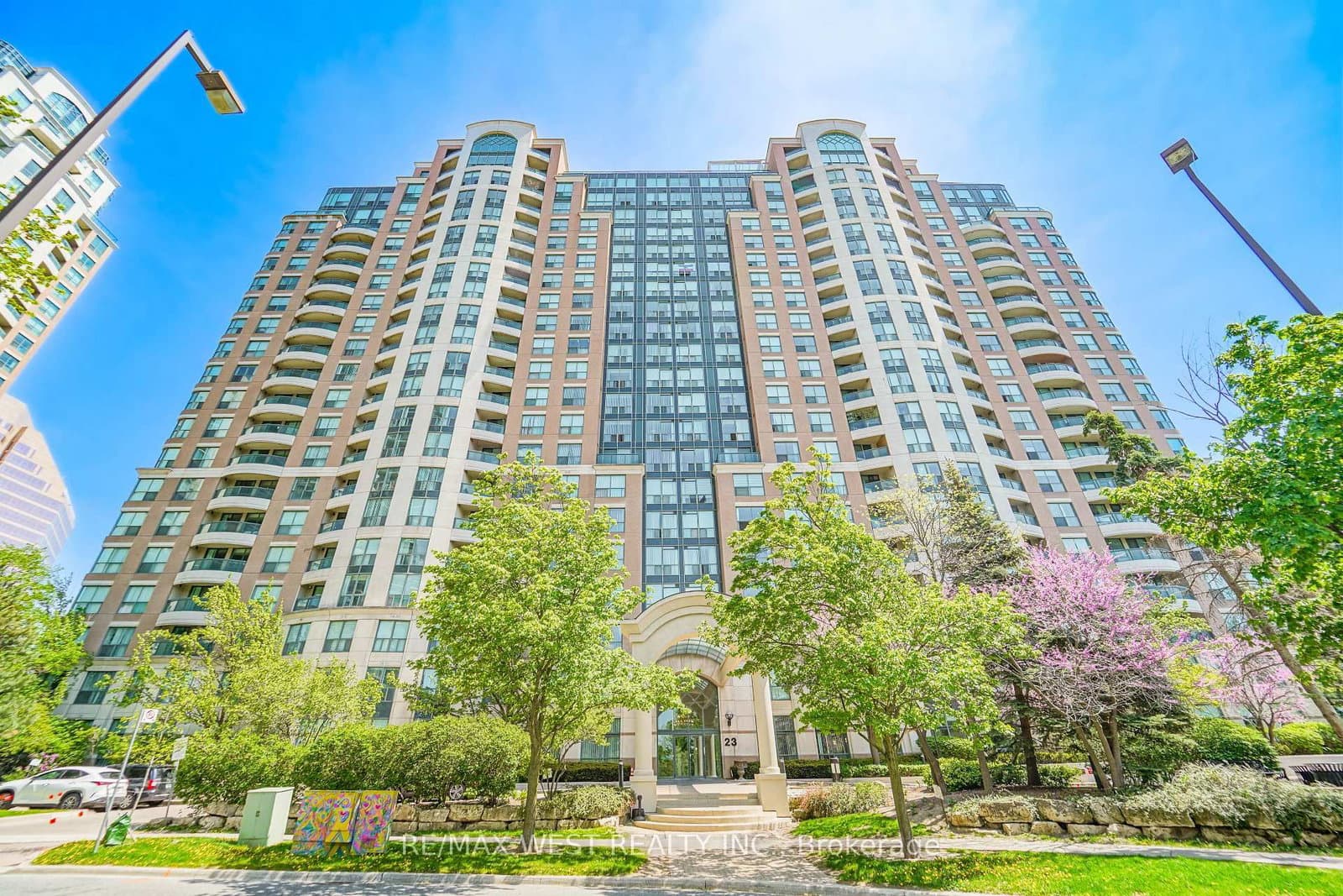 23 Lorraine Drive, Unit 2105 - Image 1