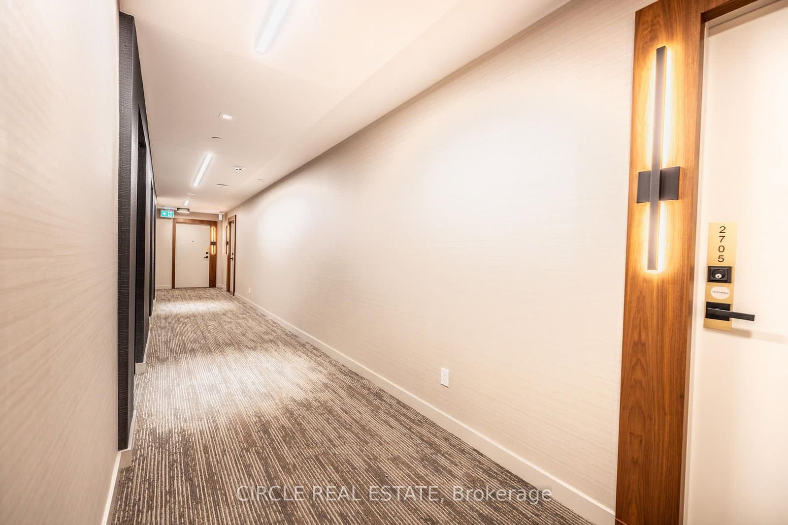 327 King Street W, Unit 2705 thumbnail 7