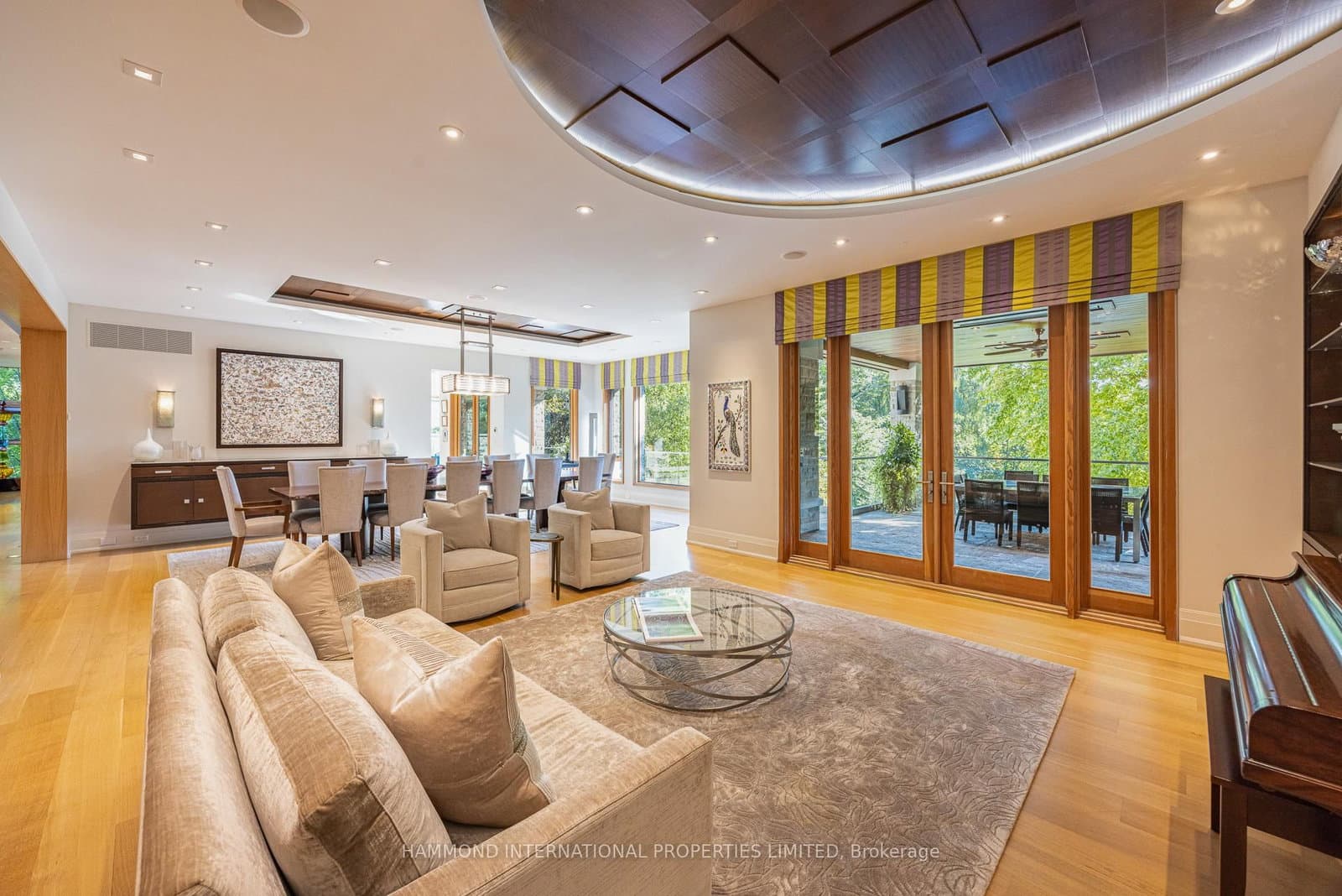 7 Oxbow Road thumbnail 5