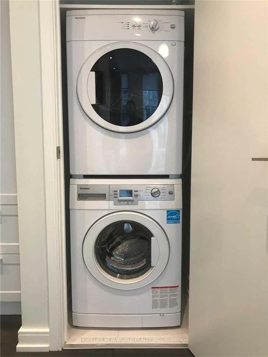 28 Wellesley Street E, Unit 507 thumbnail 3