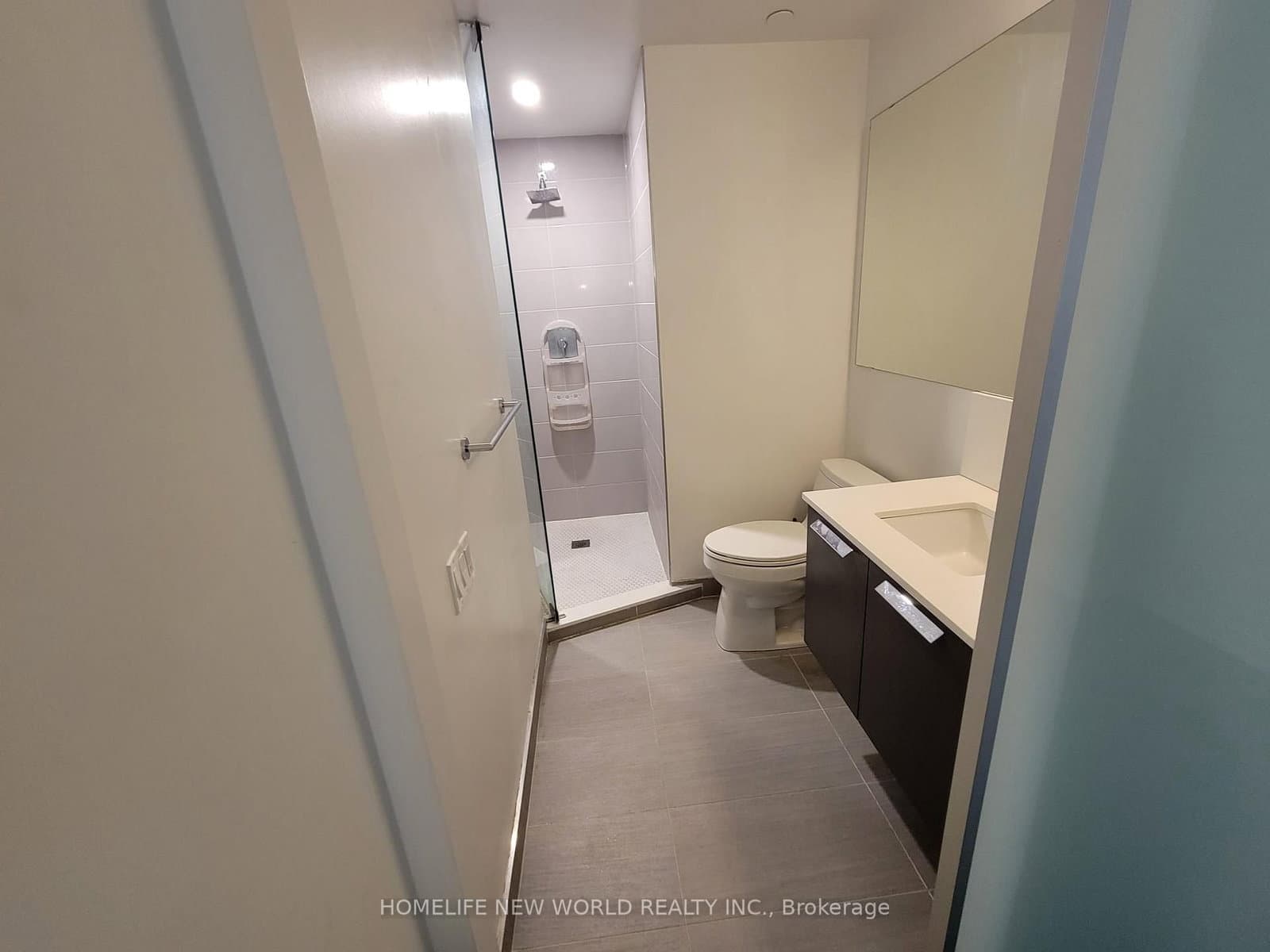 28 Wellesley Street E, Unit 507 thumbnail 6