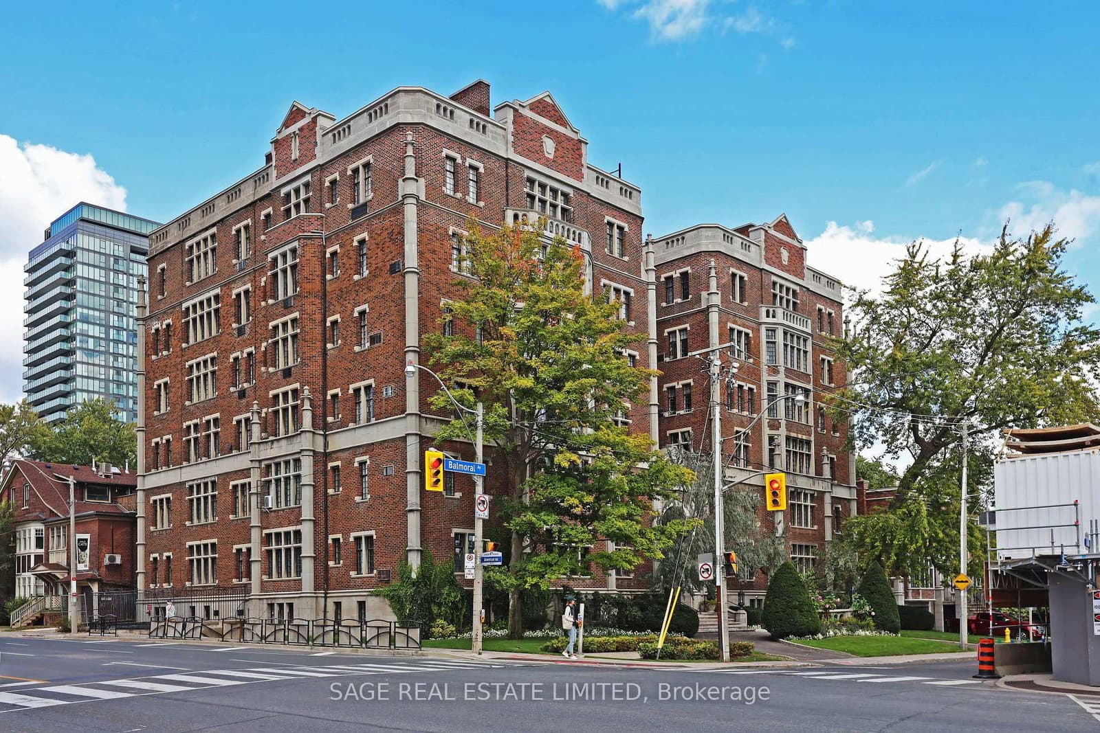 #304 - 150 Balmoral Avenue