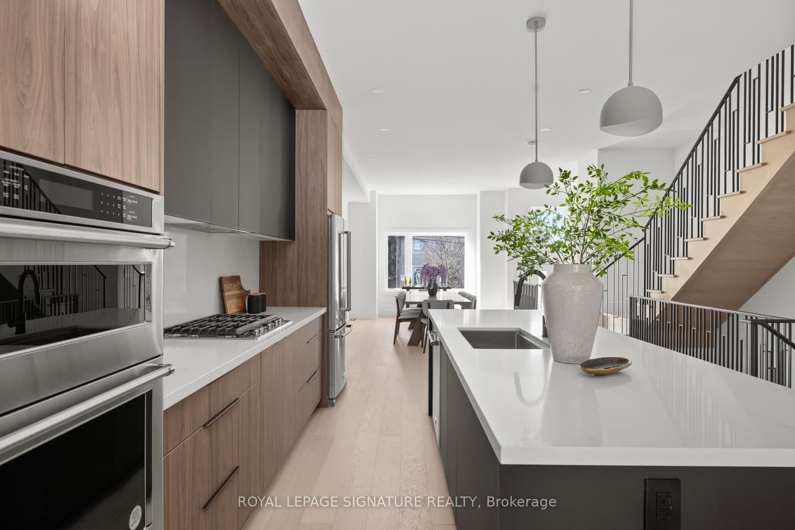 90 Johnston Avenue thumbnail 10