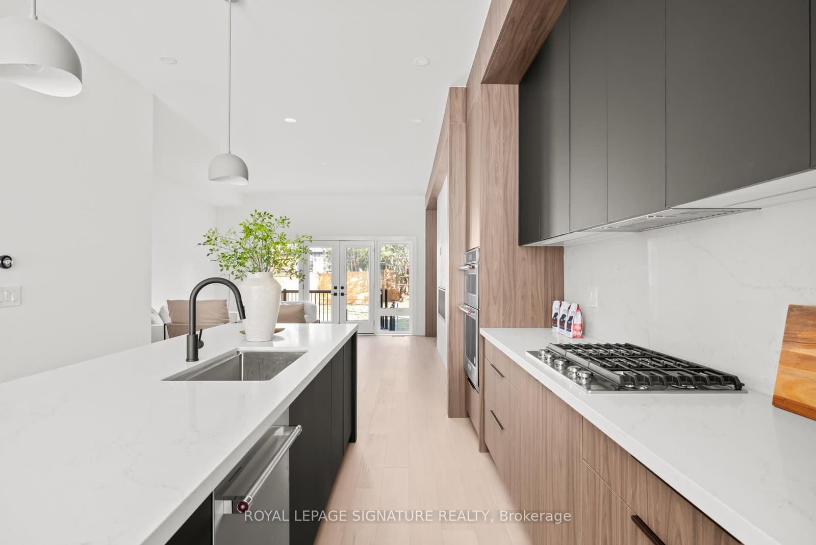 90 Johnston Avenue thumbnail 8