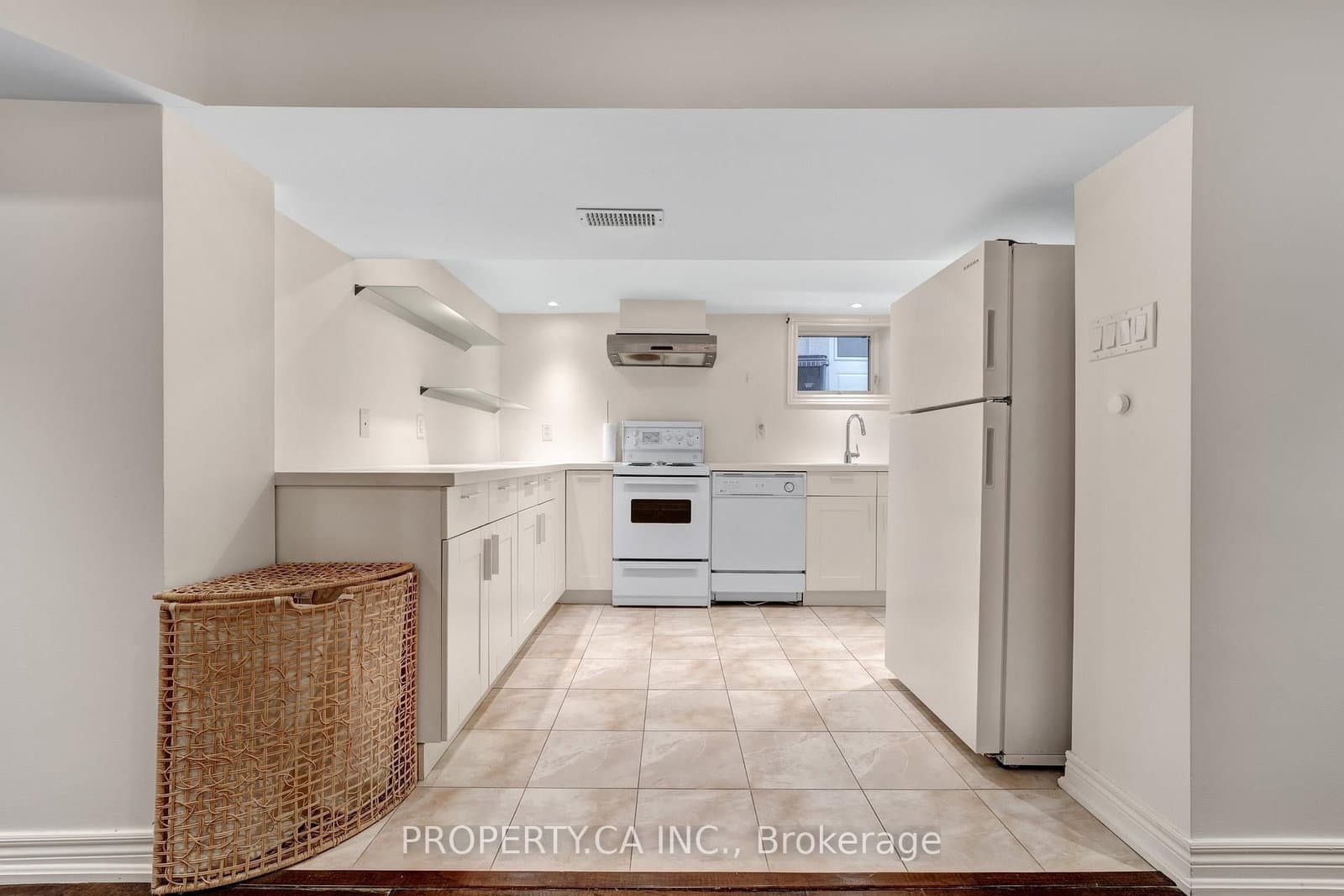 493 Winnette Avenue thumbnail 6