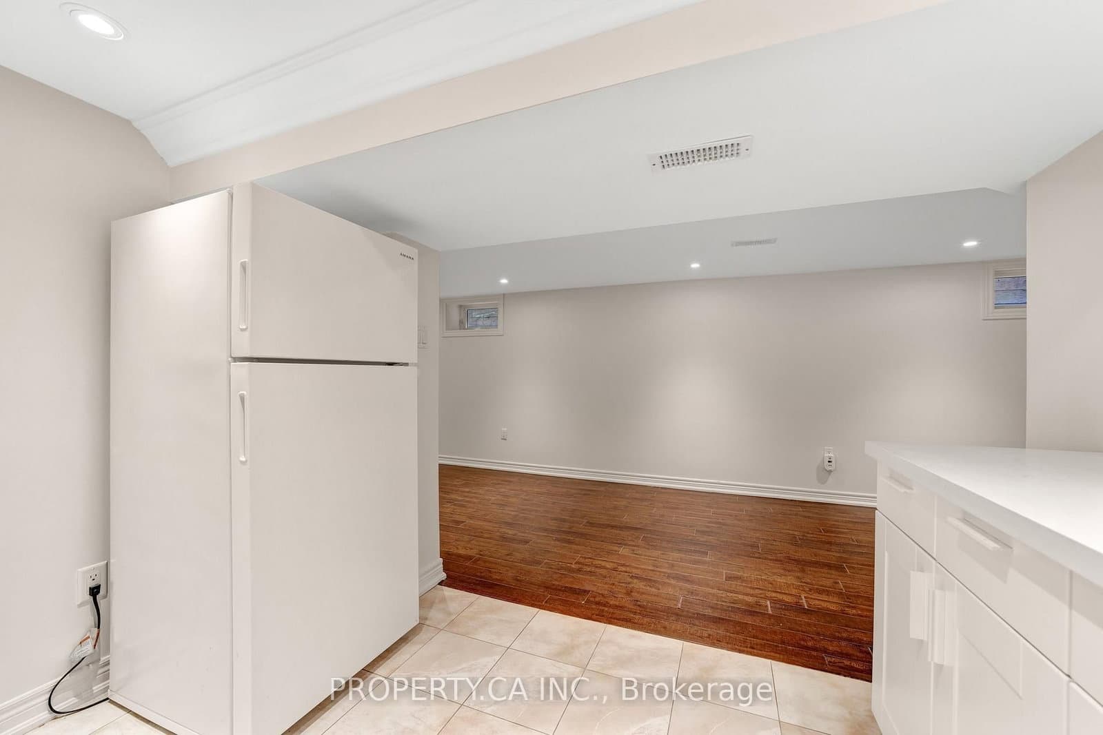 493 Winnette Avenue thumbnail 7