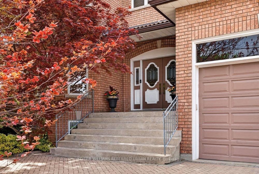 162 Codsell Avenue thumbnail 2