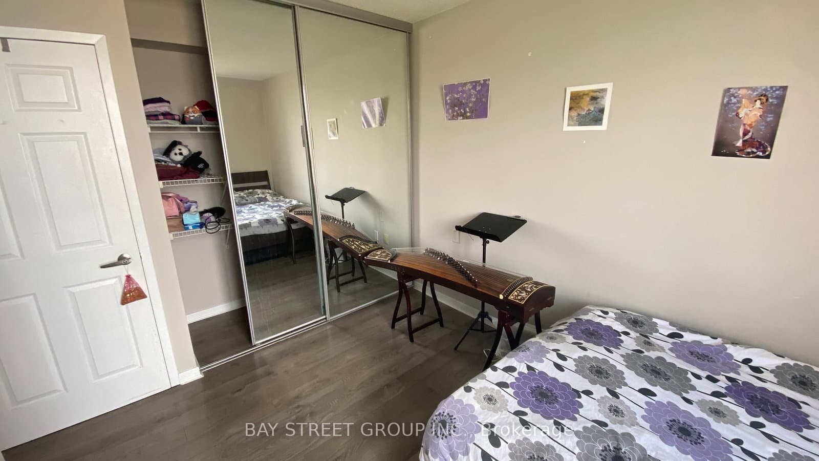 284 Bloor Street W, Unit 902 thumbnail 13