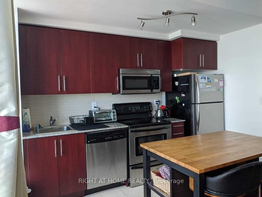 55 Bremner Boulevard, Unit 3411 thumbnail 5