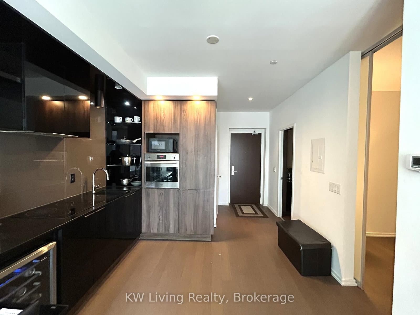70 Temperance Street, Unit 2708 thumbnail 9
