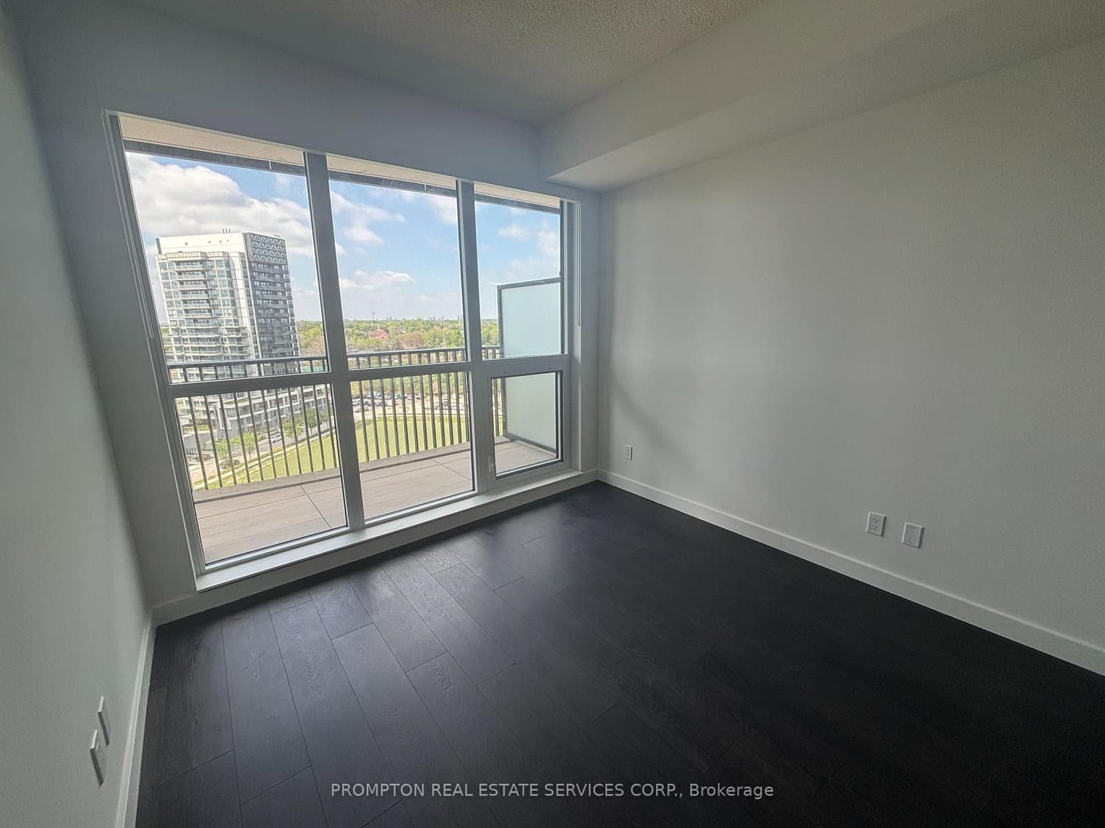 18 Esther Shiner Boulevard, Unit 1516 thumbnail 15