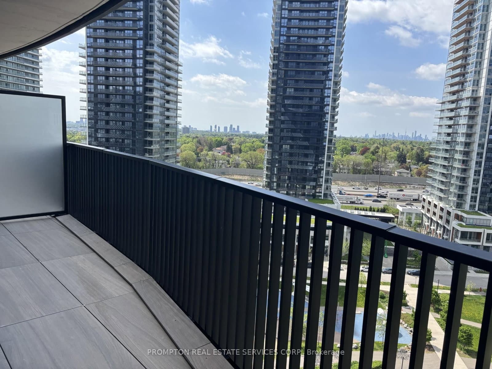 18 Esther Shiner Boulevard, Unit 1516 thumbnail 19