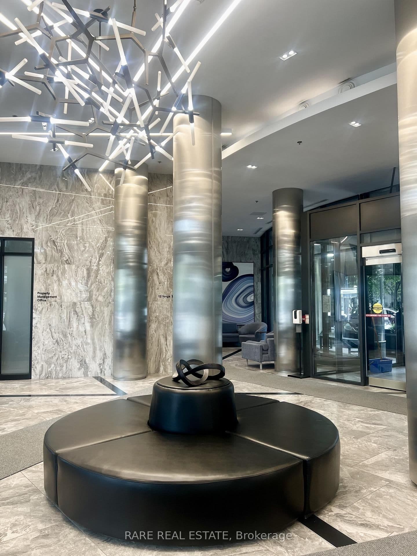 12 Yonge Street N, Unit 501 thumbnail 2