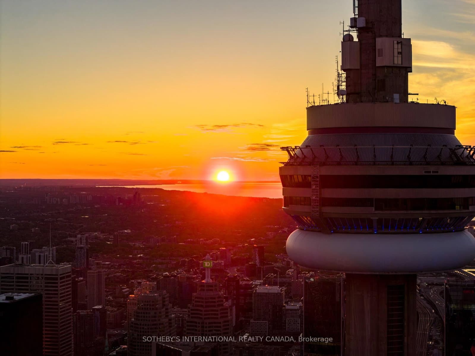 183 Wellington Street W, Unit 4301 - Image 1