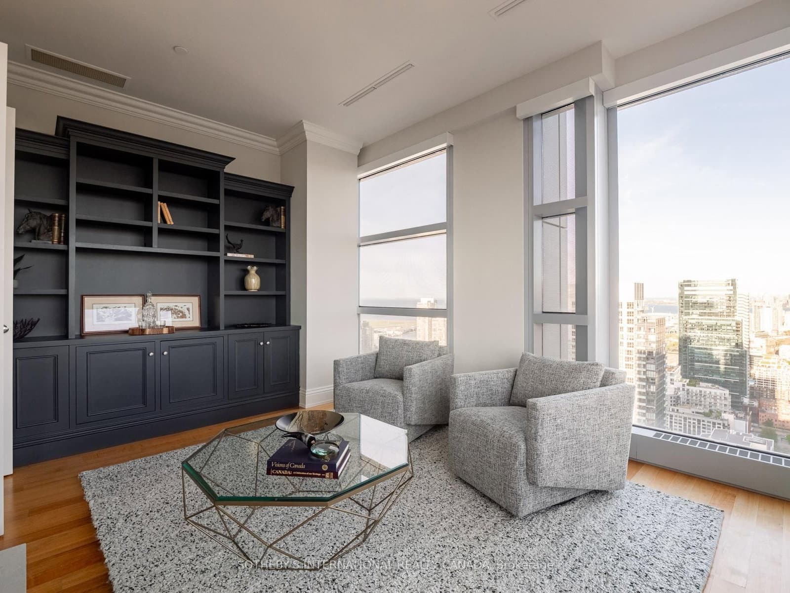 183 Wellington Street W, Unit 4301 thumbnail 10