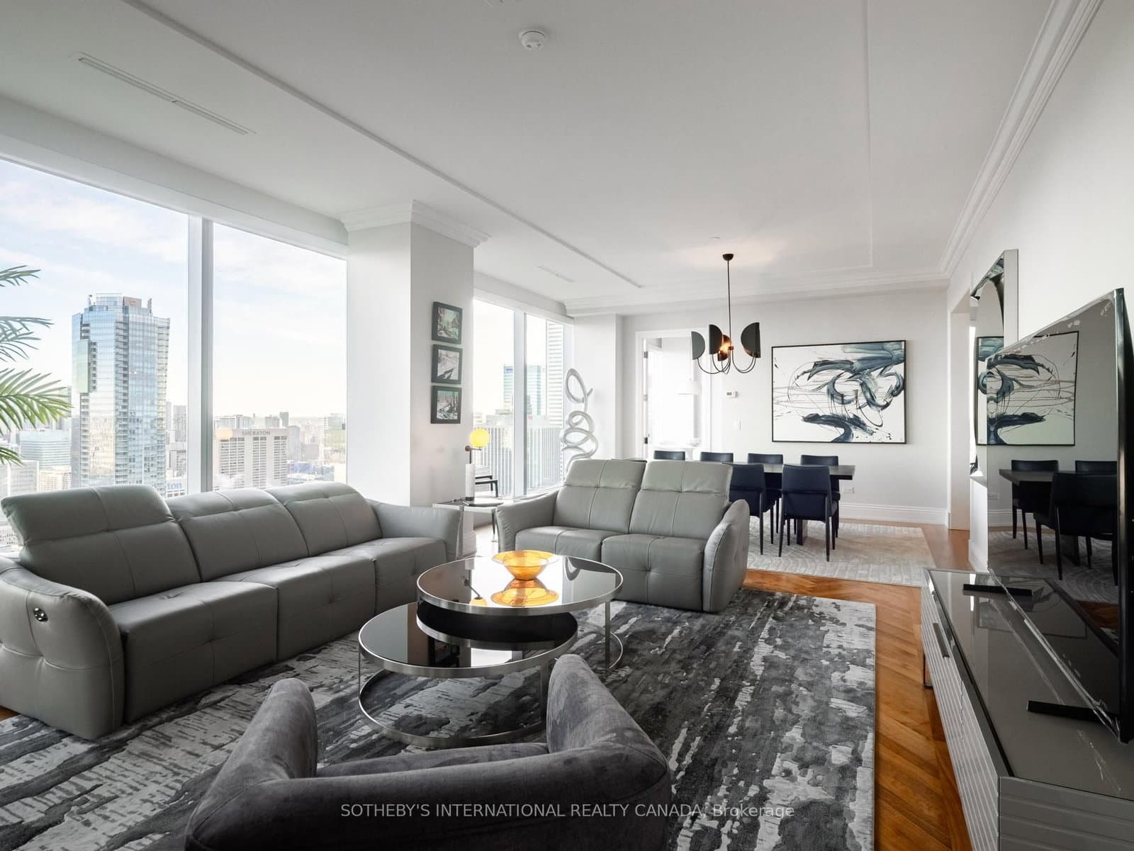 183 Wellington Street W, Unit 4301 thumbnail 6
