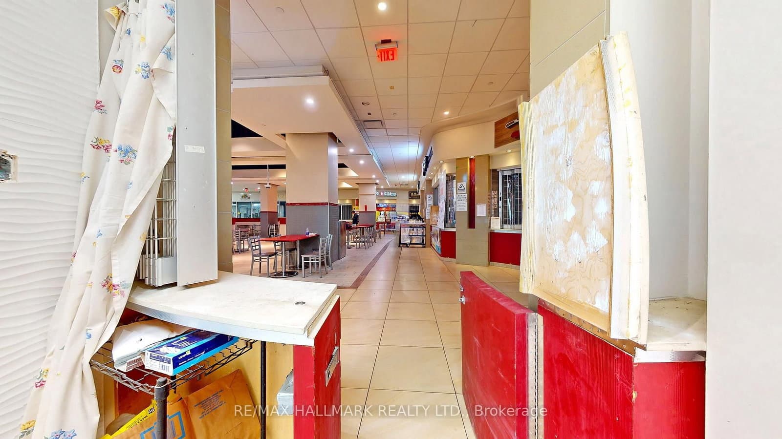384 Yonge Street, Unit 49 thumbnail 11