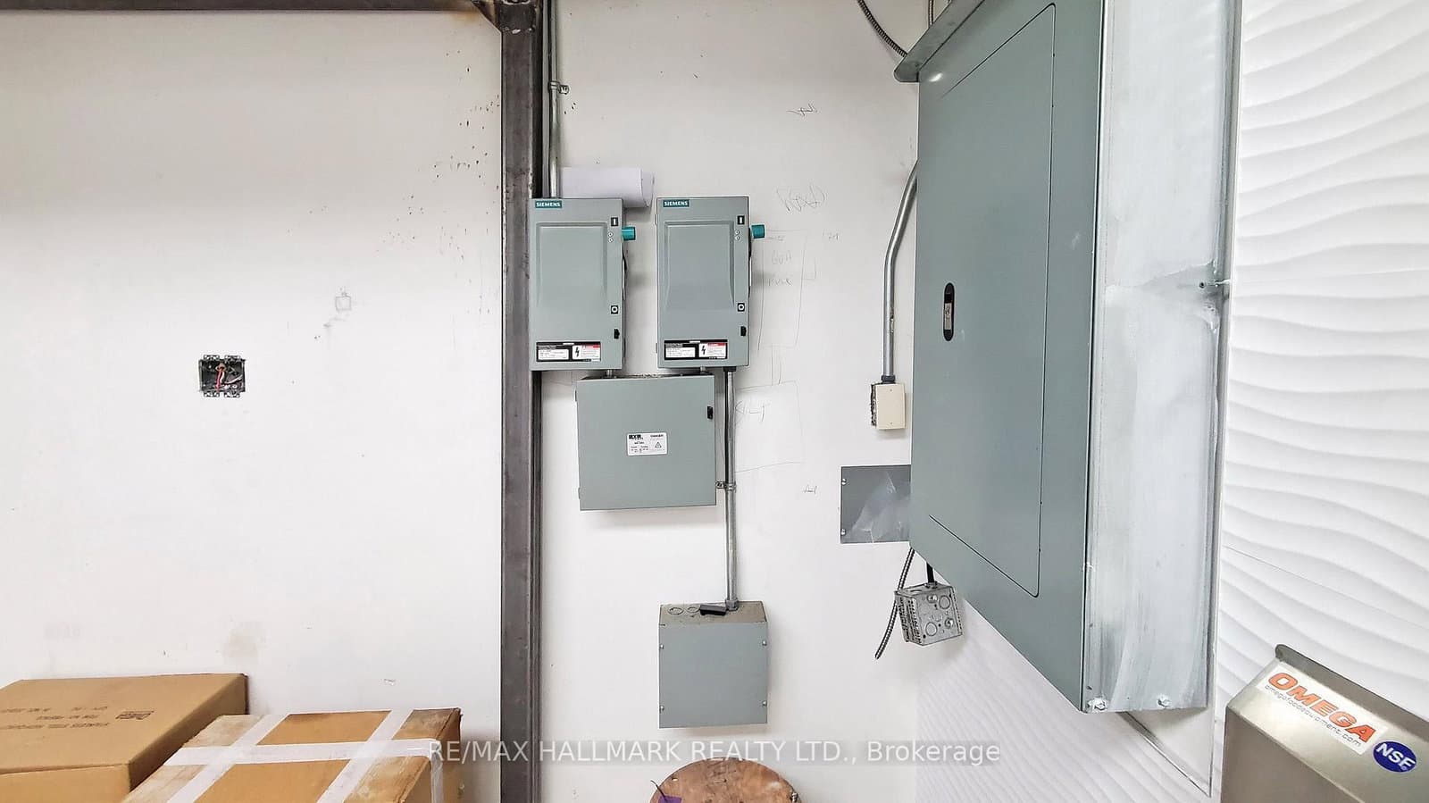 384 Yonge Street, Unit 49 thumbnail 22