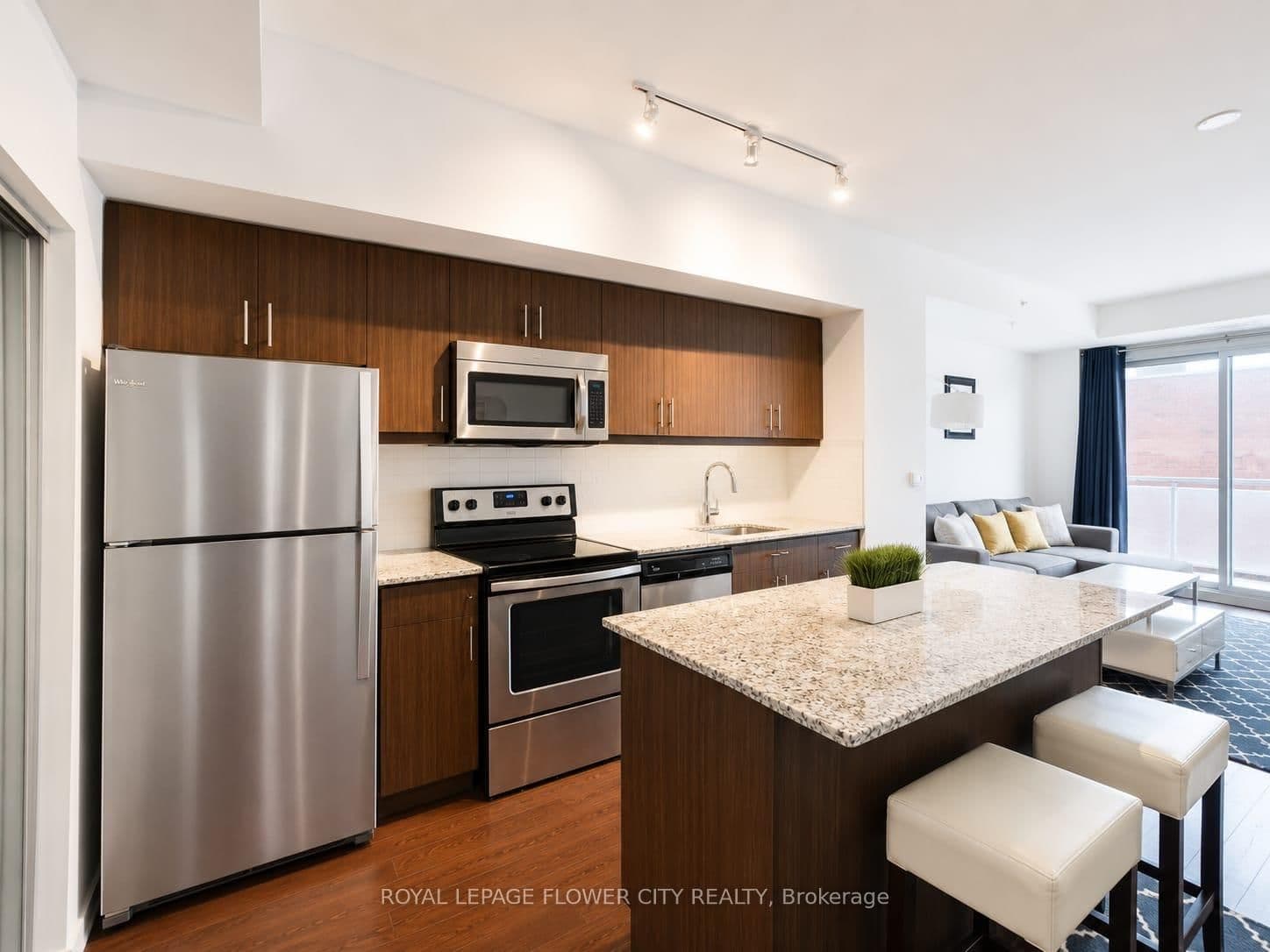 10 Willison Square, Unit 607 thumbnail 7