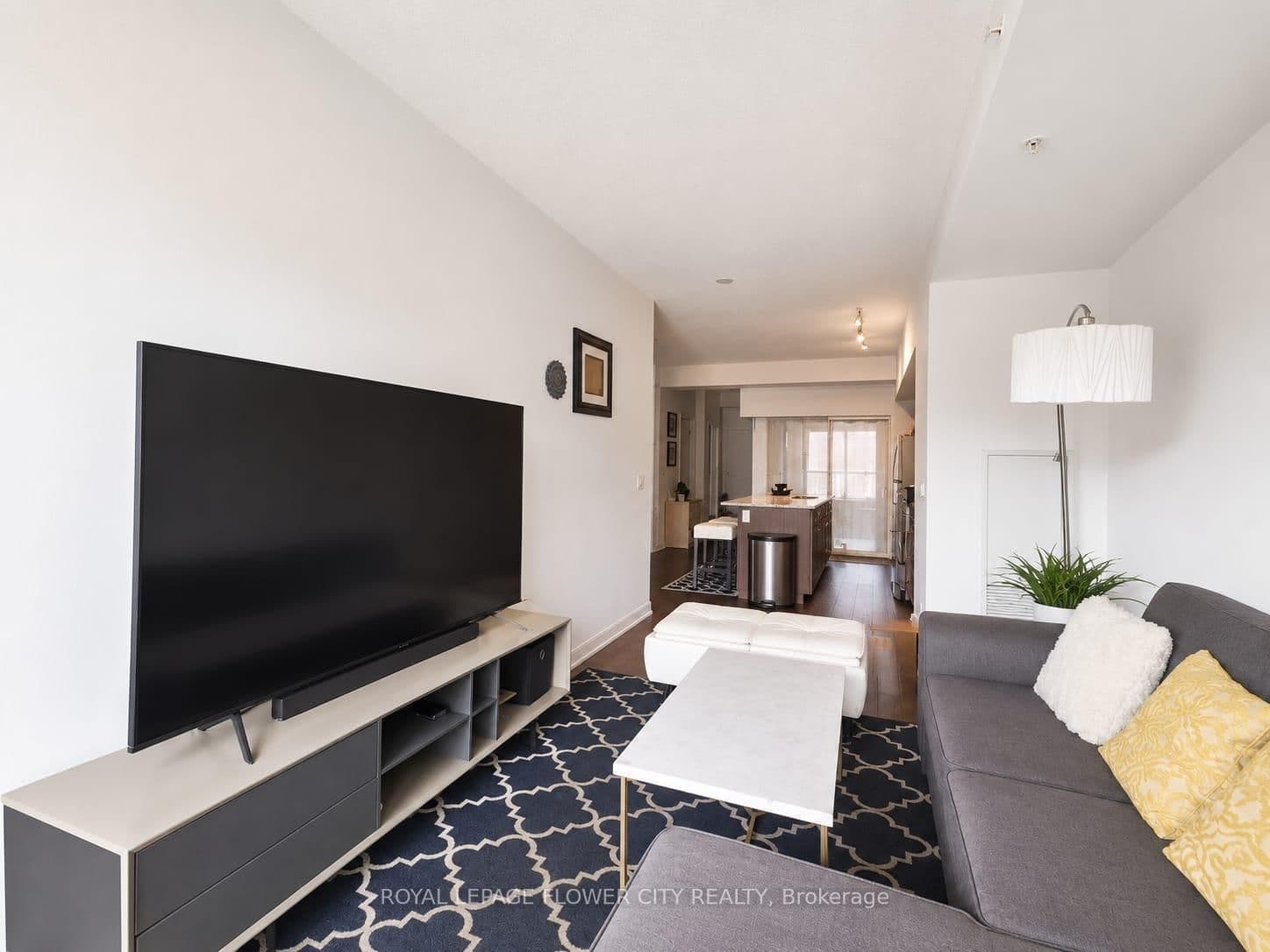 10 Willison Square, Unit 607 thumbnail 8