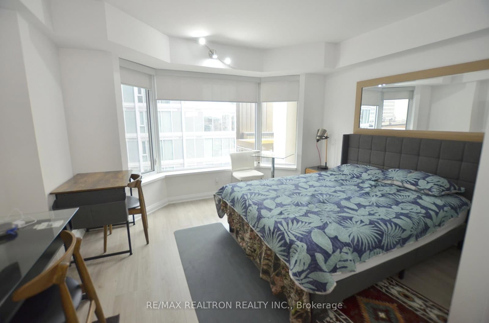 155 Yorkville Avenue, Unit 713 thumbnail 15