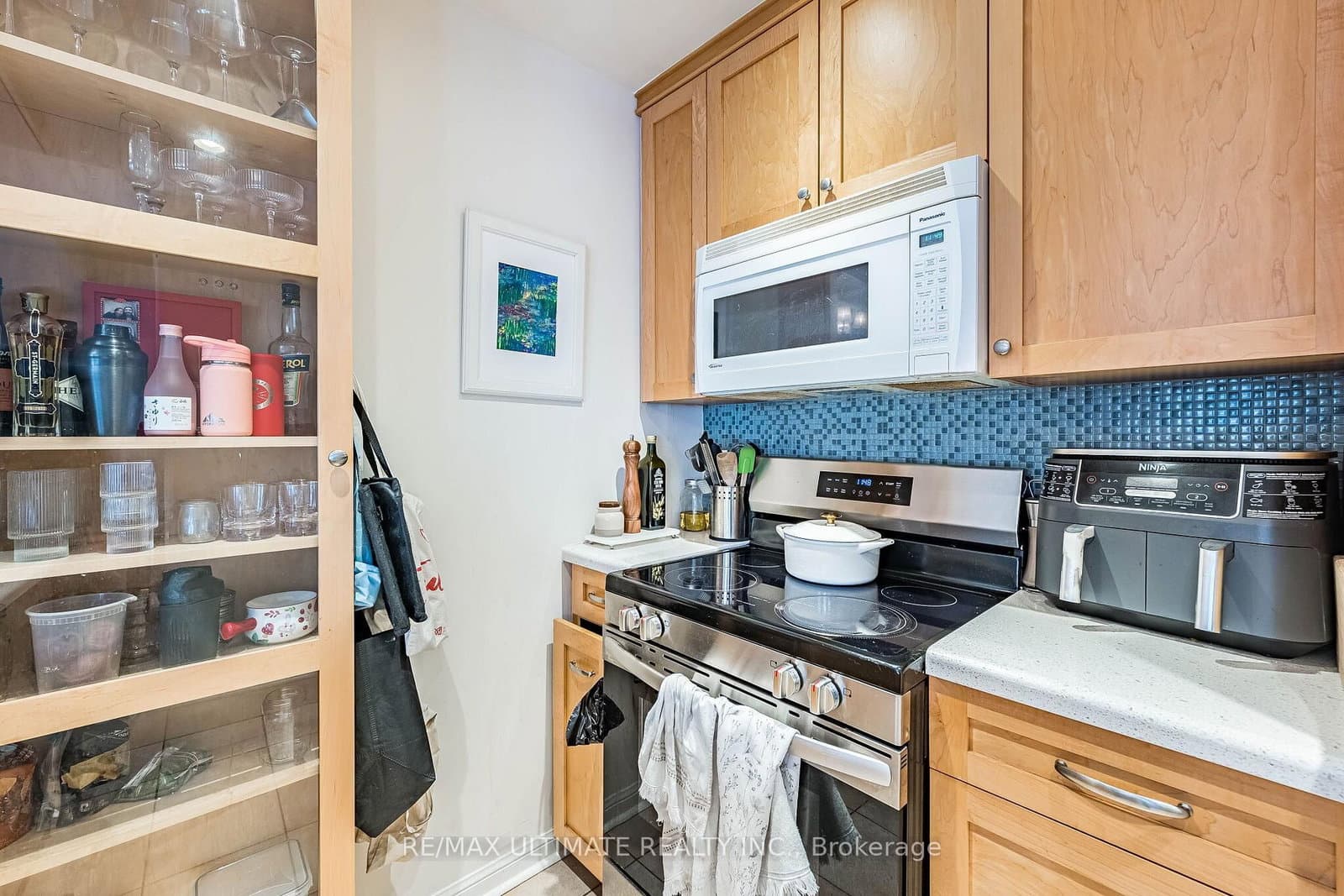 11 Niagara Street, Unit 14 thumbnail 23