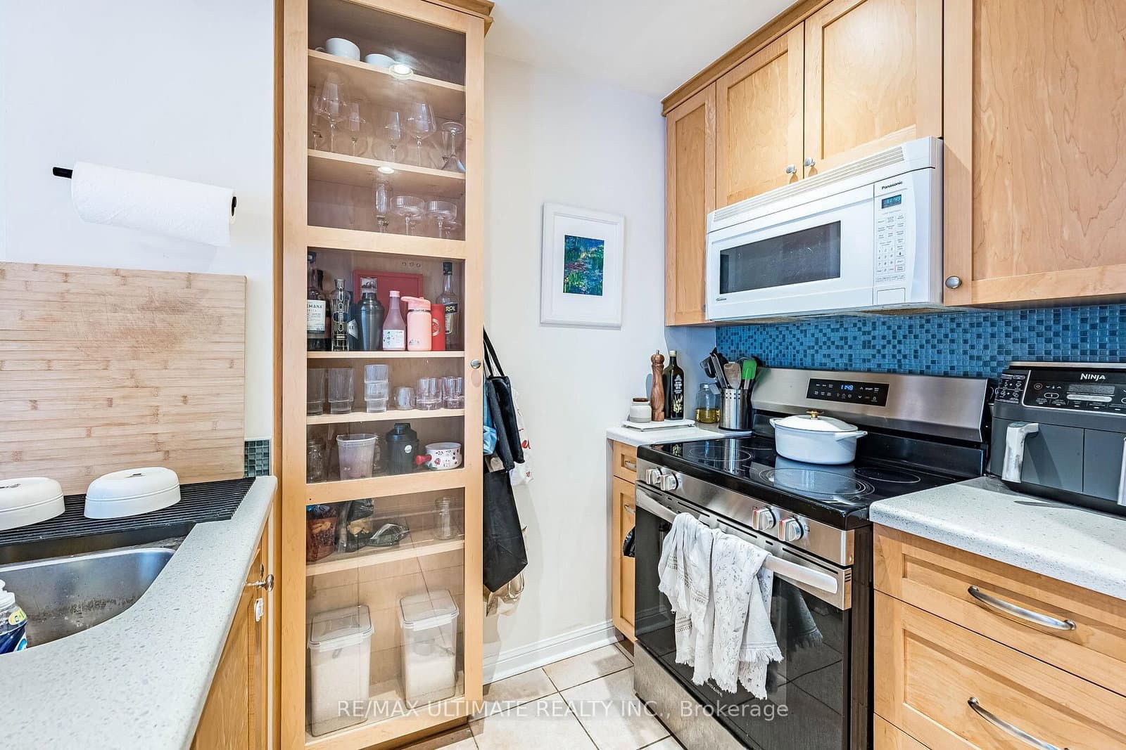 11 Niagara Street, Unit 14 thumbnail 24