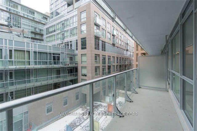 199 Richmond Street W, Unit 513 thumbnail 19