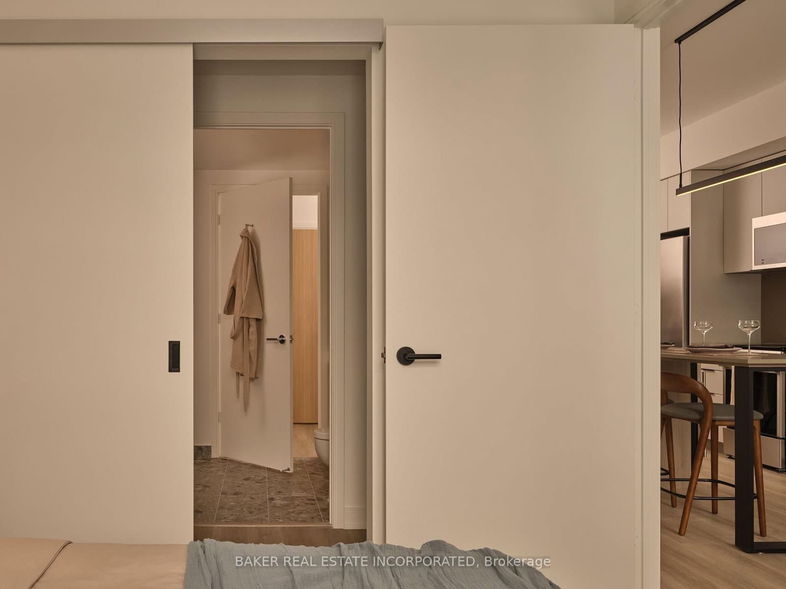 432 Cherry Street, Unit 723 thumbnail 4
