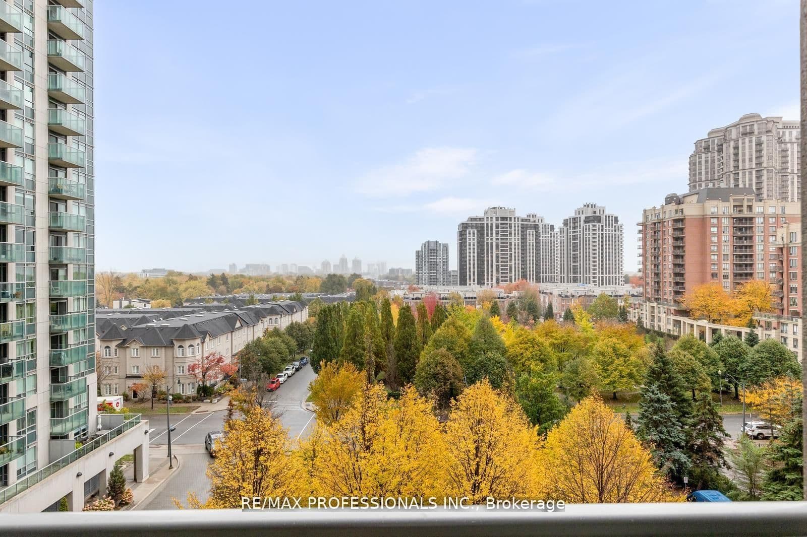 18 Harrison Garden Boulevard, Unit 706 thumbnail 19