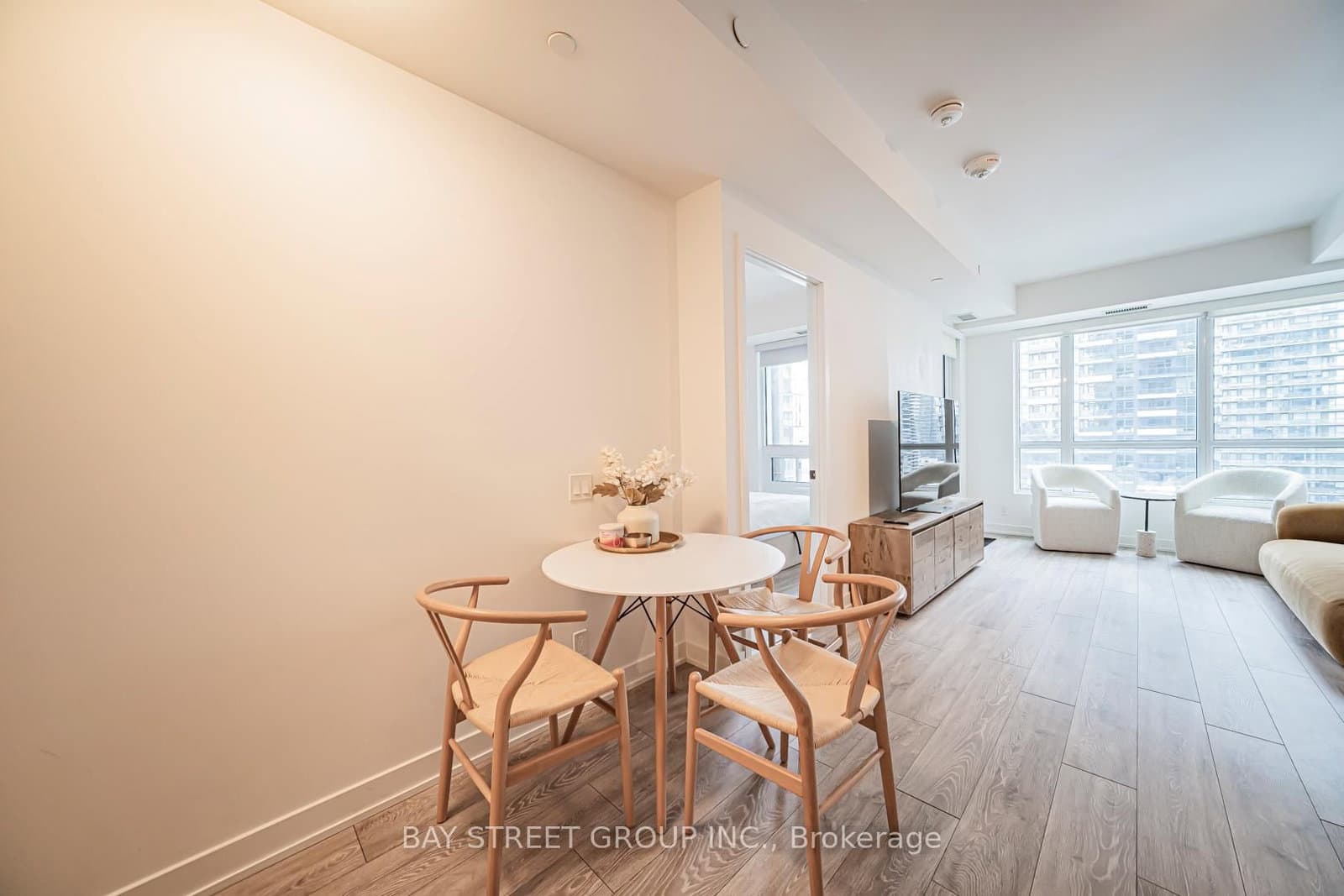 108 Peter Street, Unit 1703 thumbnail 24