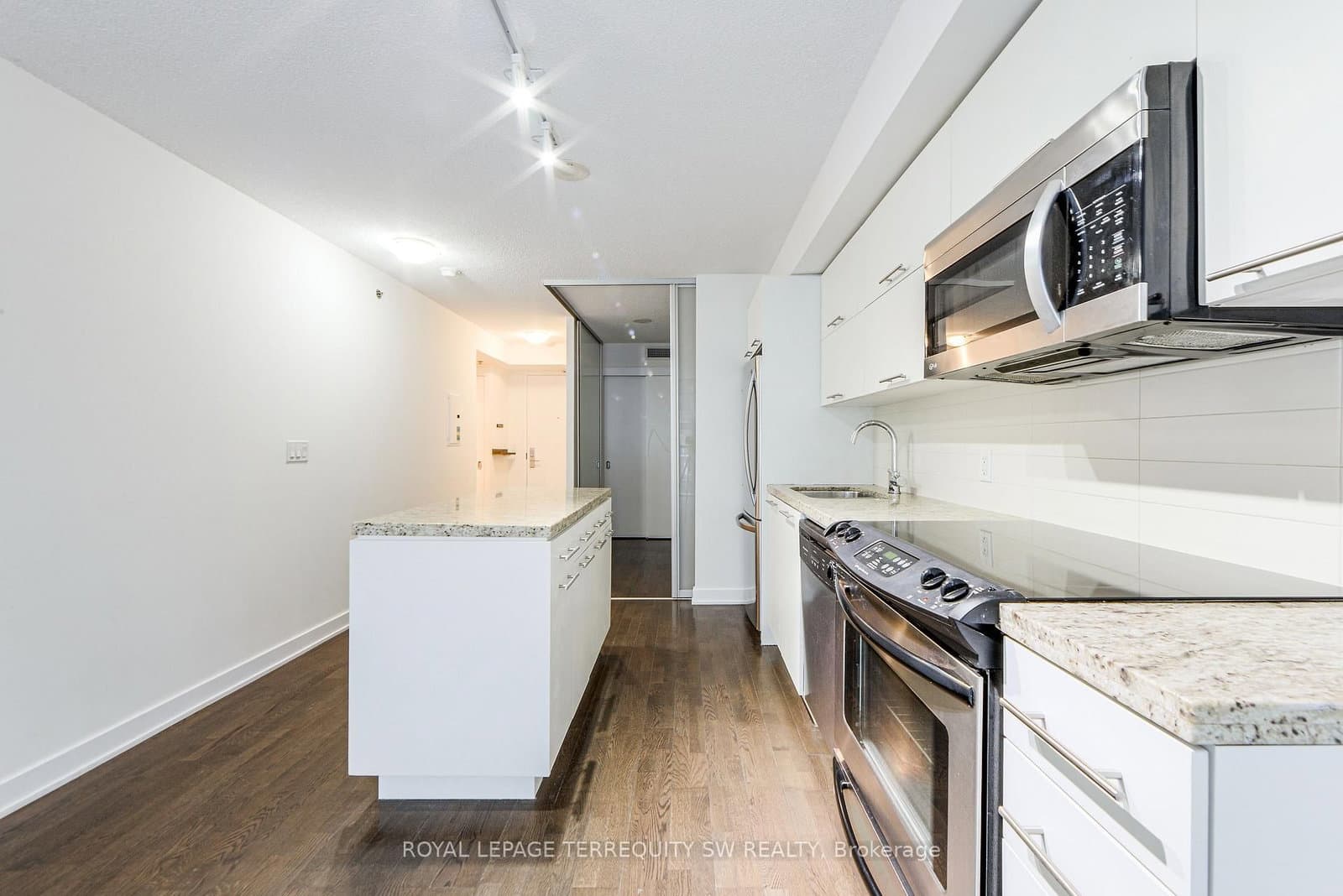 21 Nelson Street, Unit 302 thumbnail 28