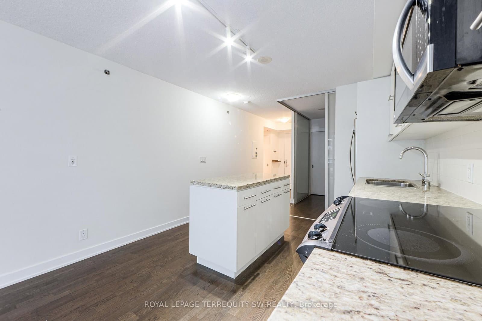 21 Nelson Street, Unit 302 thumbnail 29