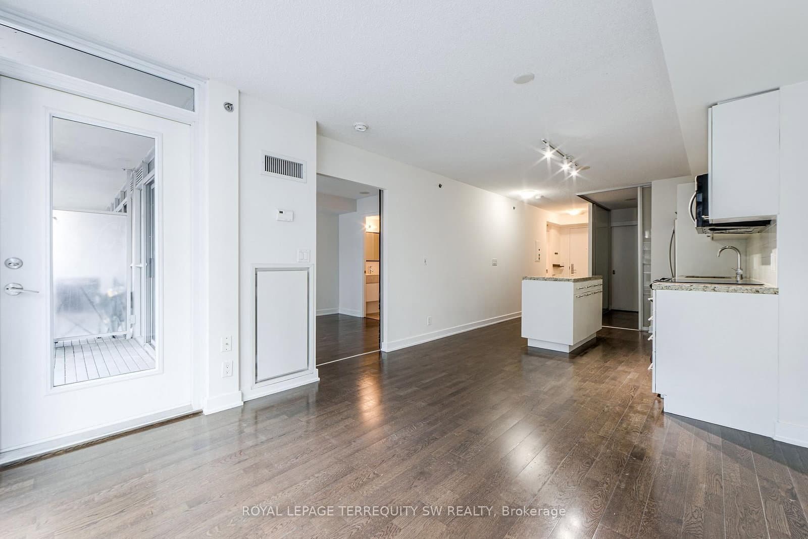 21 Nelson Street, Unit 302 thumbnail 34
