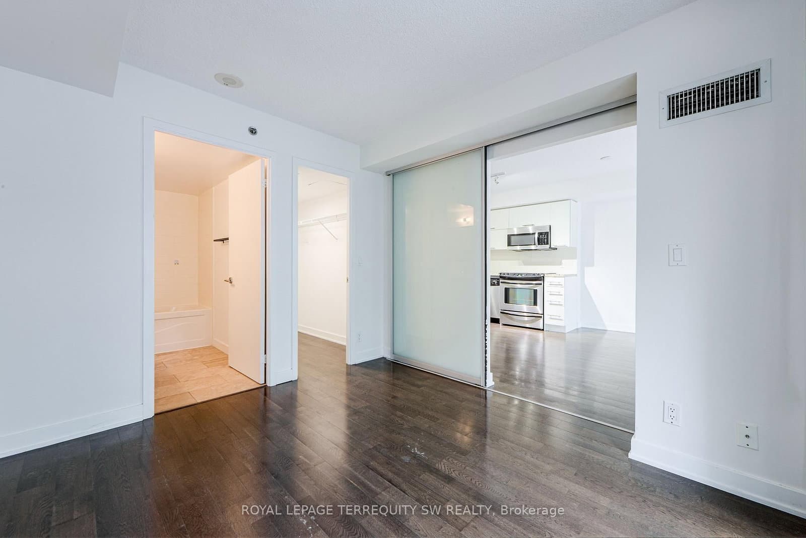 21 Nelson Street, Unit 302 thumbnail 38