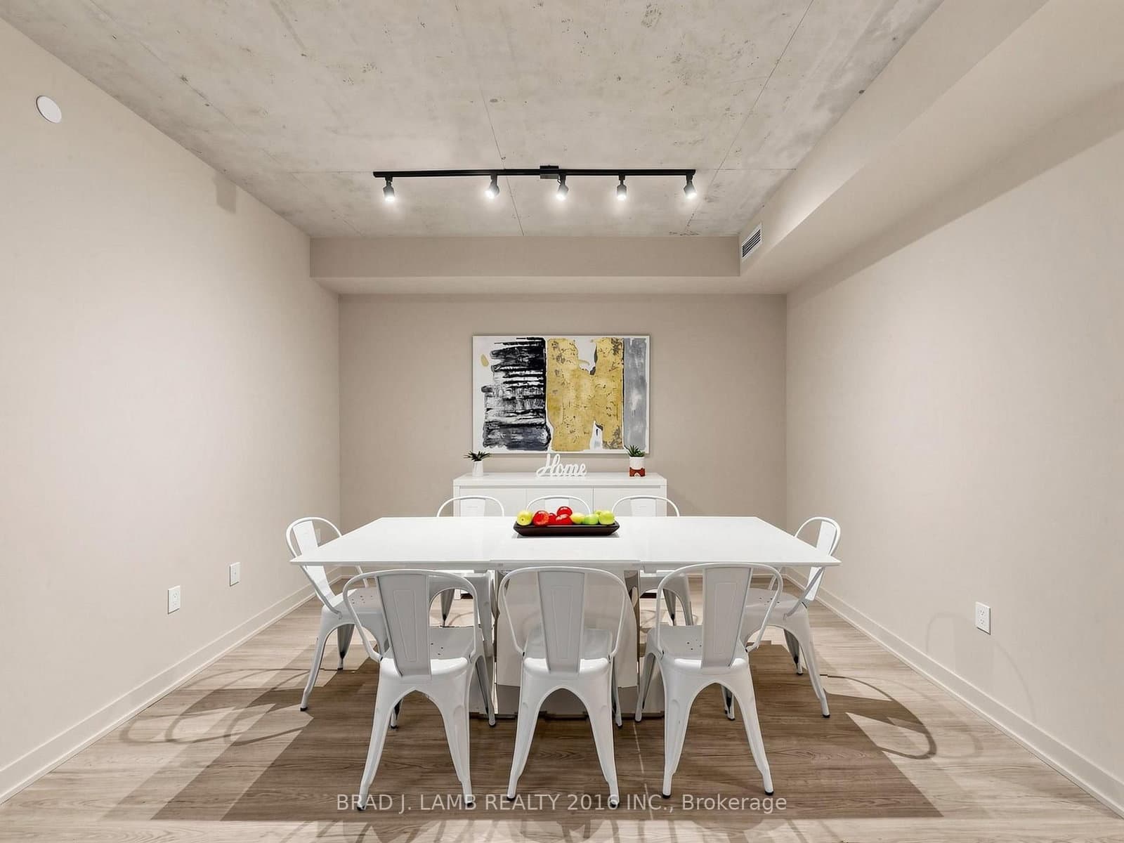 284 King Street E, Unit 404 thumbnail 20
