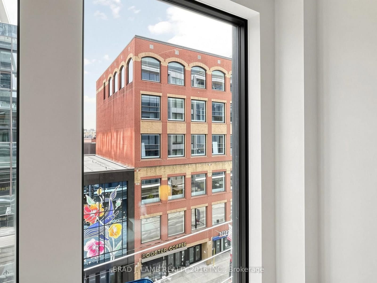 284 King Street E, Unit 404 thumbnail 29