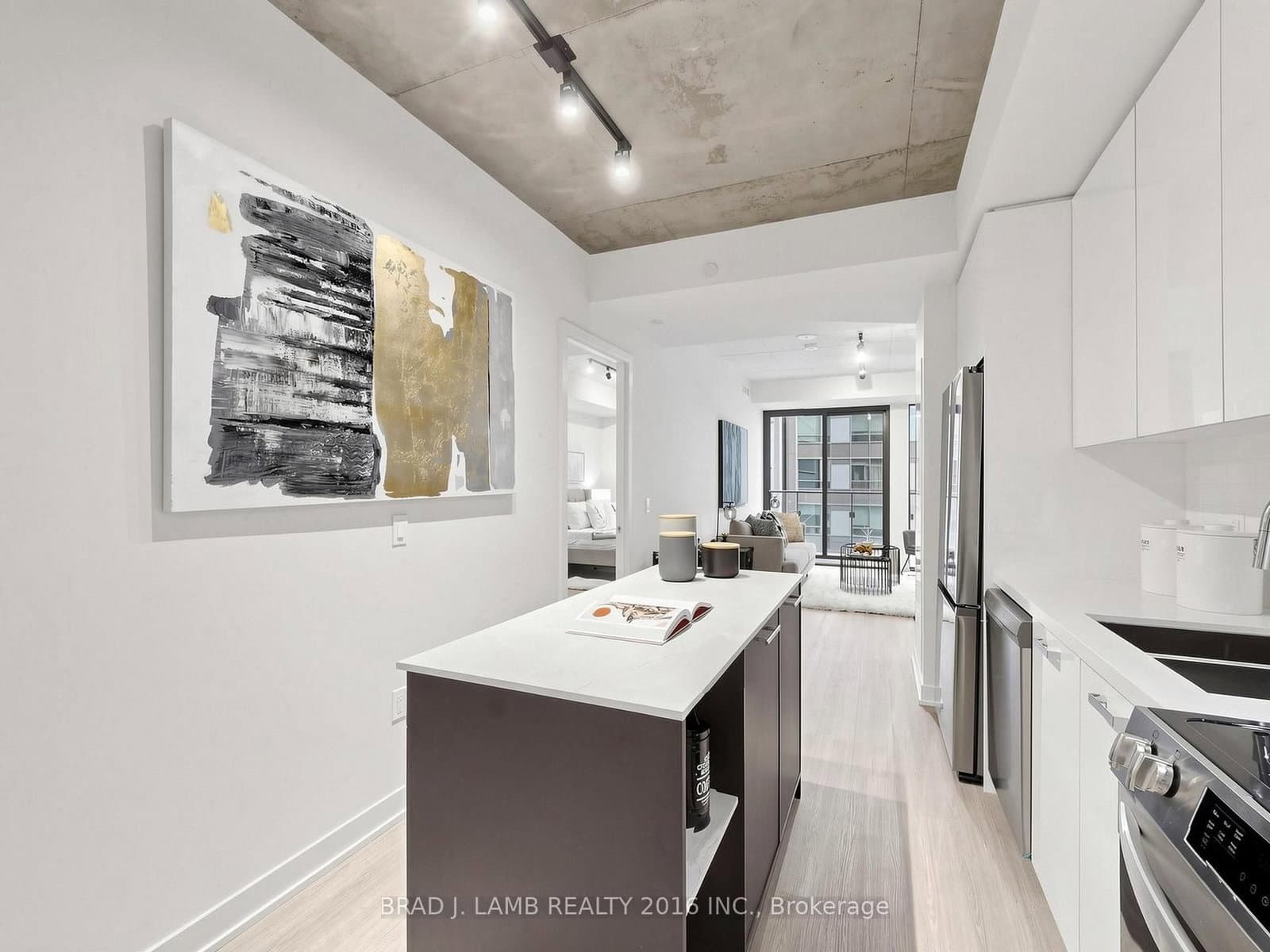 284 King Street E, Unit 505 thumbnail 12