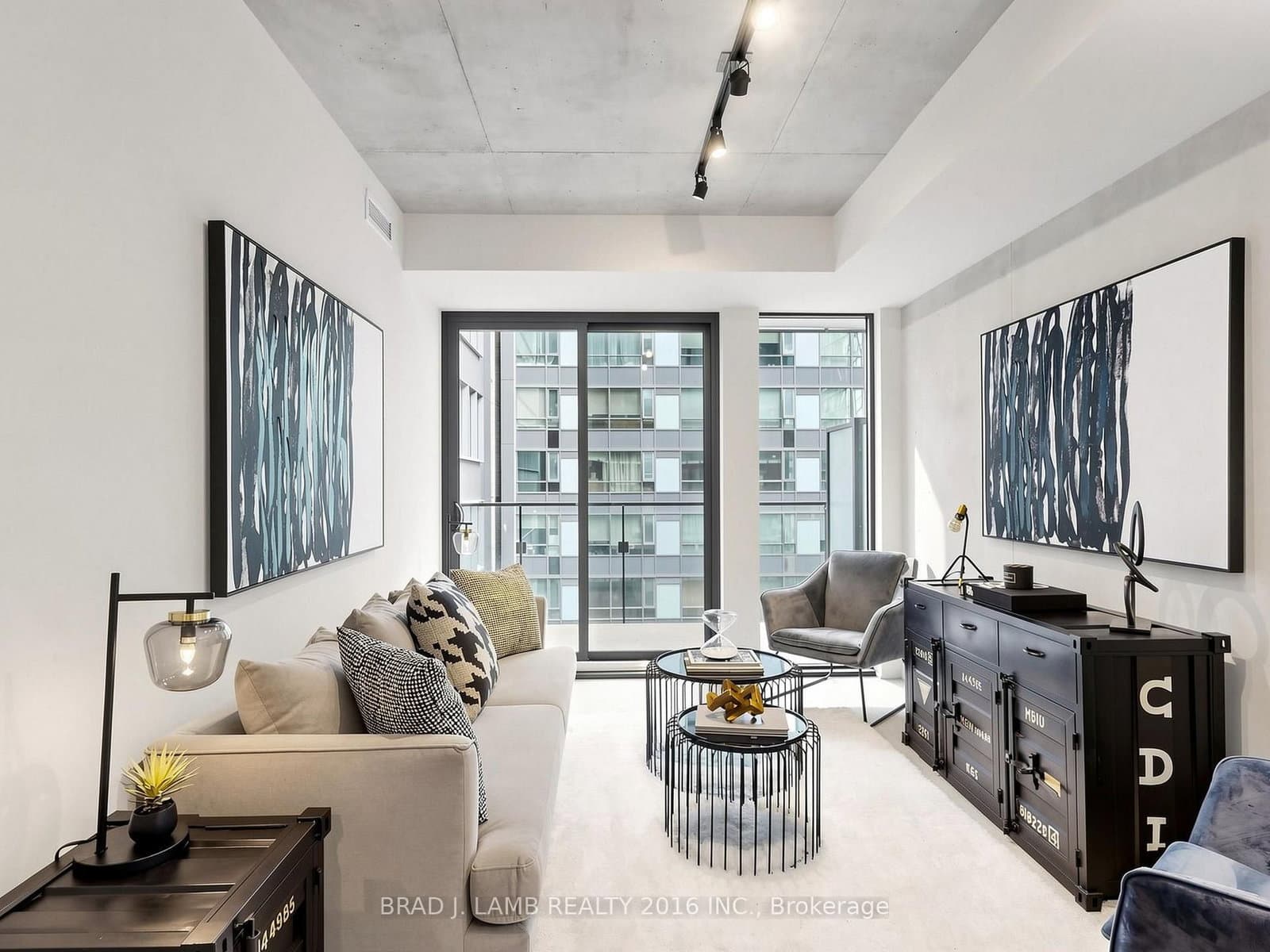 284 King Street E, Unit 505 thumbnail 3