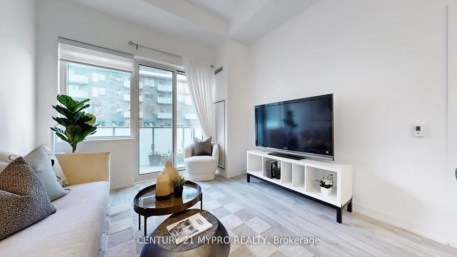 8 Olympic Garden Drive, Unit S803 thumbnail 12
