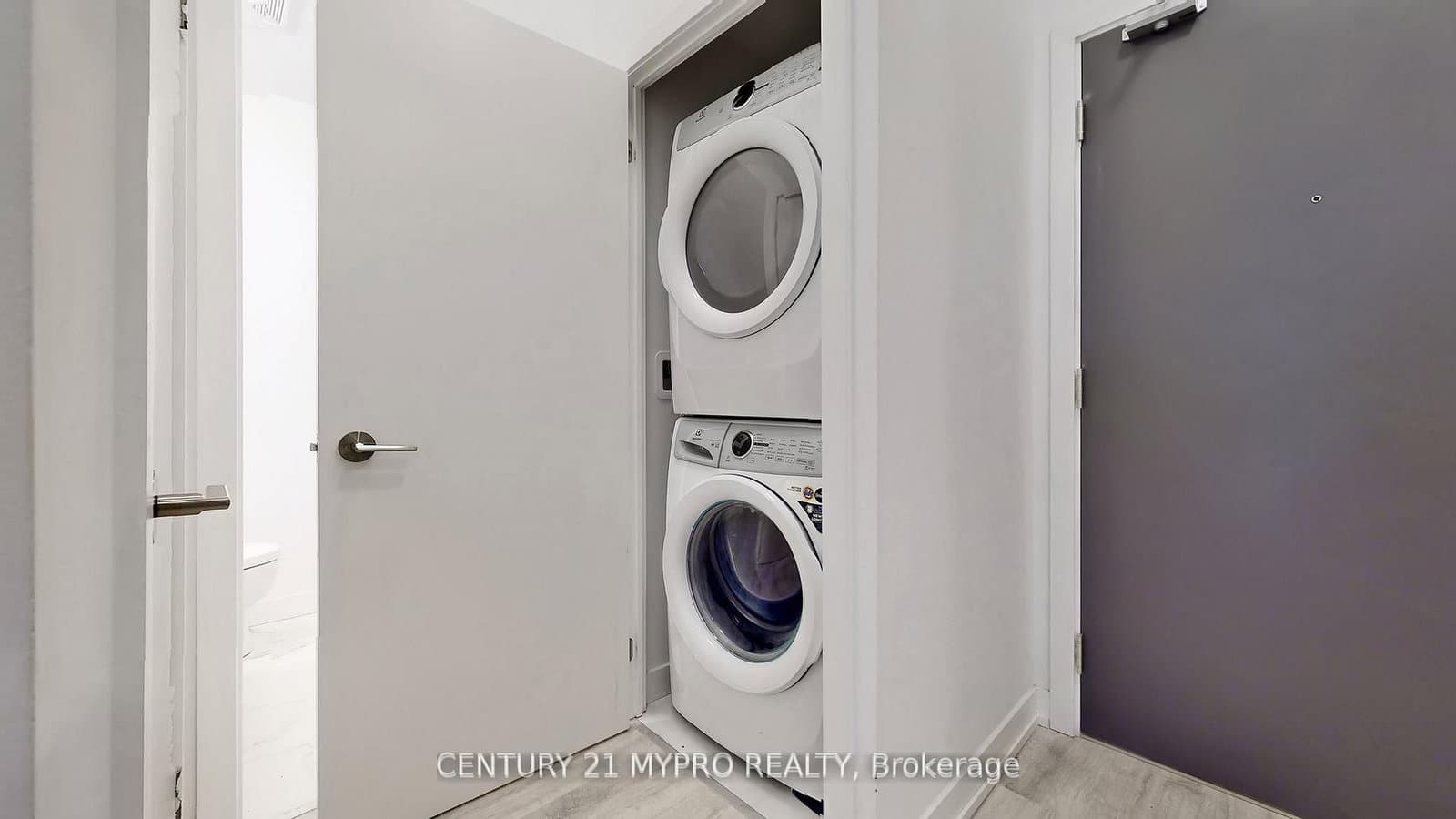8 Olympic Garden Drive, Unit S803 thumbnail 31
