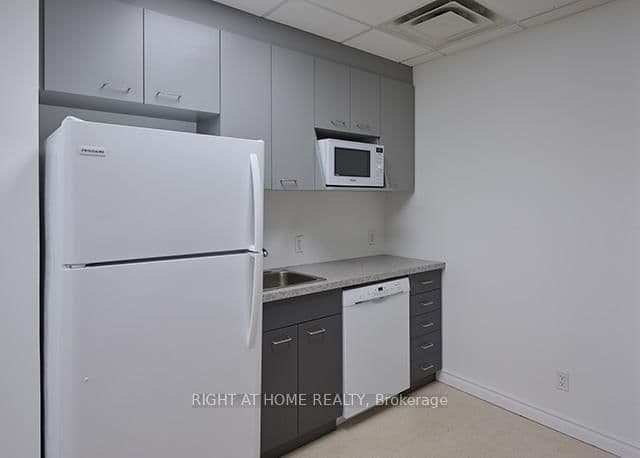 170 Sheppard Avenue E, Unit 500 thumbnail 8