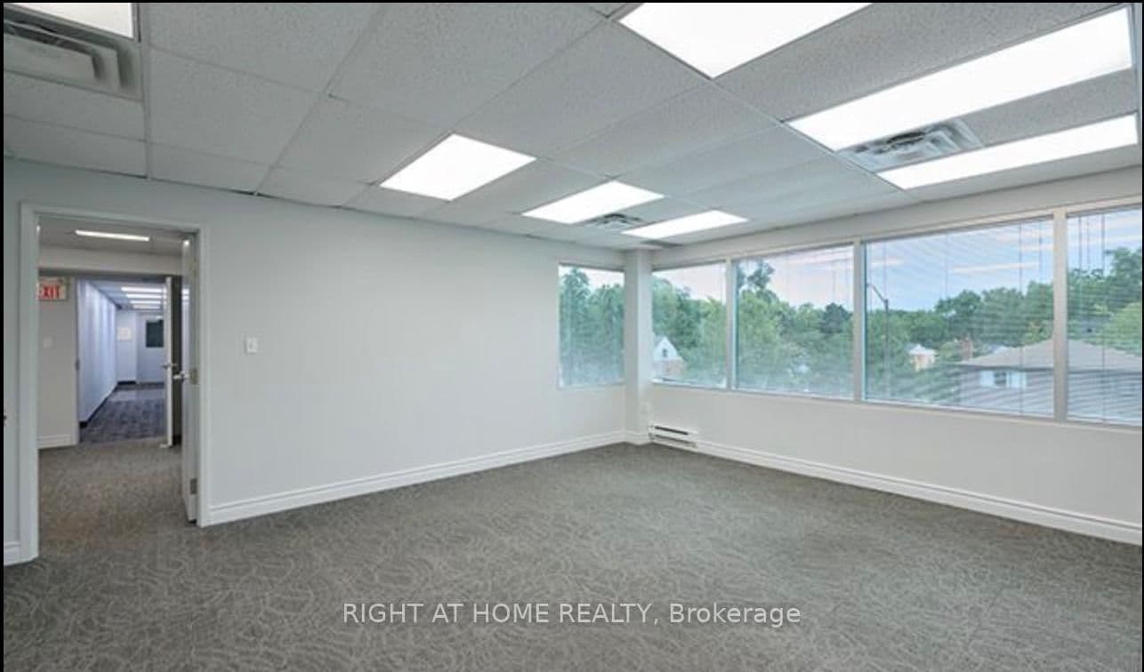 170 Sheppard Avenue E, Unit 303 thumbnail 2